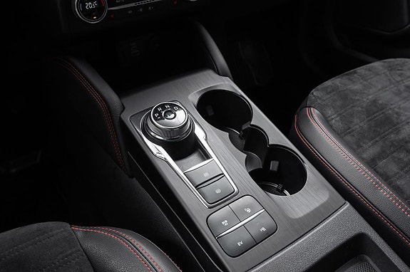 Ford Kuga 13 of 24