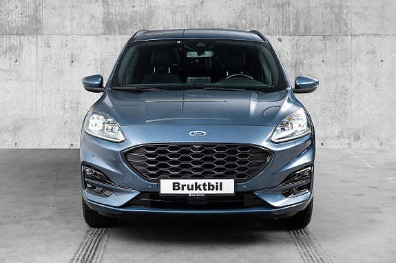 Ford Kuga 2 of 24