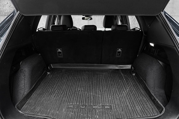 Ford Kuga 22 of 24