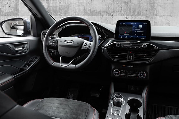 Ford Kuga 21 of 24