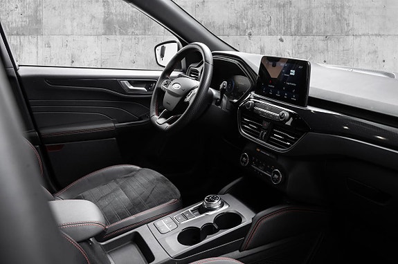 Ford Kuga 24 of 24