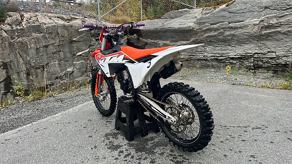 KTM 125 SX 9 of 12