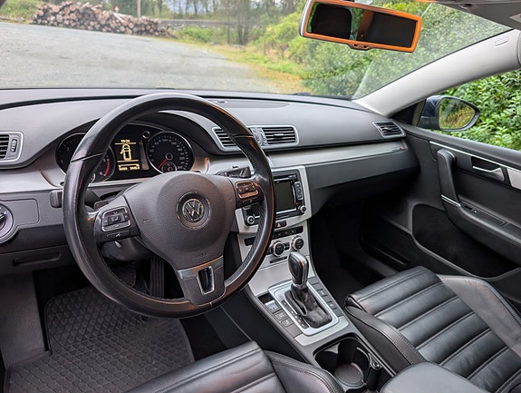 Volkswagen Passat 7 of 7