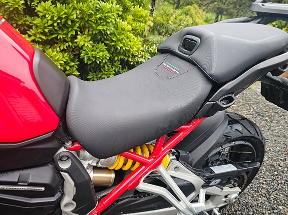 Ducati Multistrada V4S 9 of 14