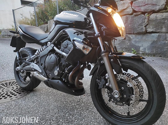 Kawasaki ER 6 N 3 of 12