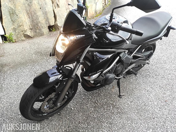 Kawasaki ER 6 N 2 of 12