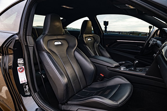 BMW M4 29 of 30