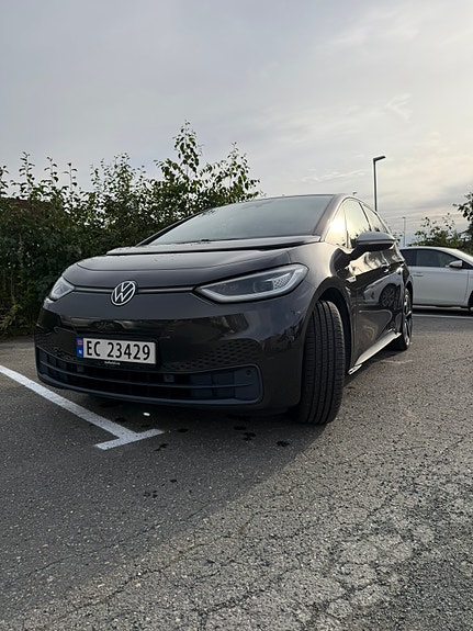 Volkswagen ID.3 3 of 26