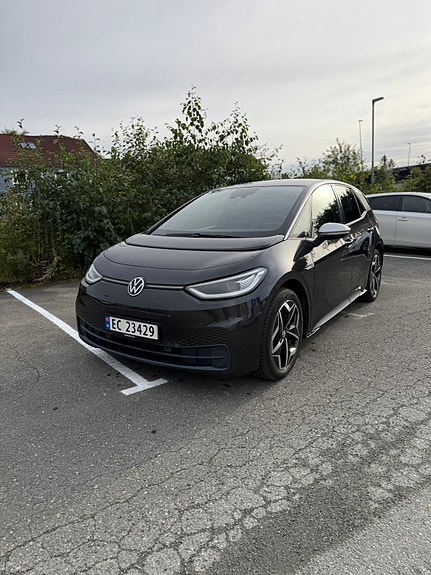 Volkswagen ID.3 4 of 26