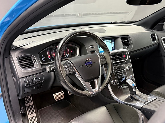 Volvo S60 22 of 30
