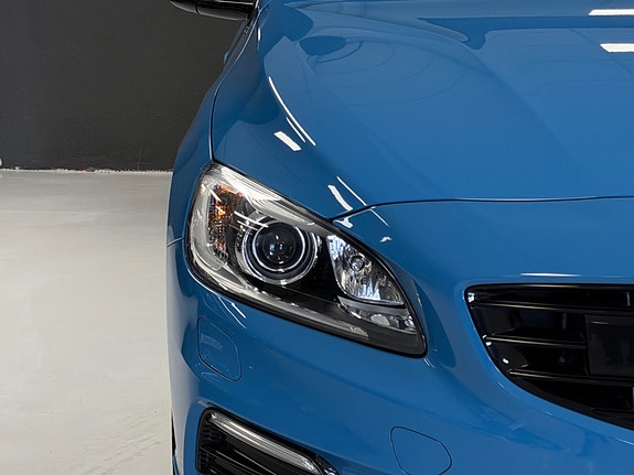 Volvo S60 12 of 30