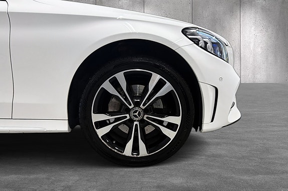 Mercedes-Benz C220 d 7 of 30