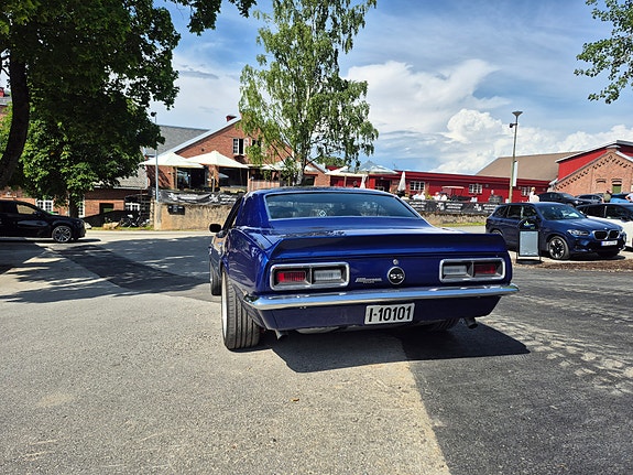 Chevrolet Camaro 4 of 30