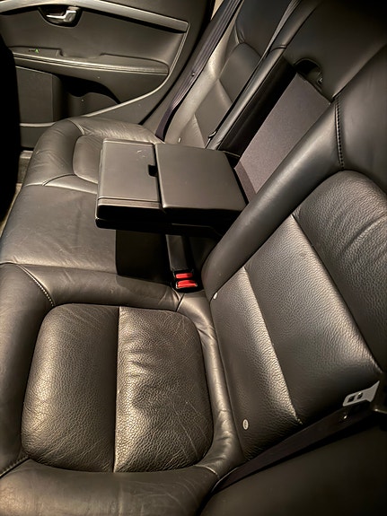 Volvo V70 19 of 24