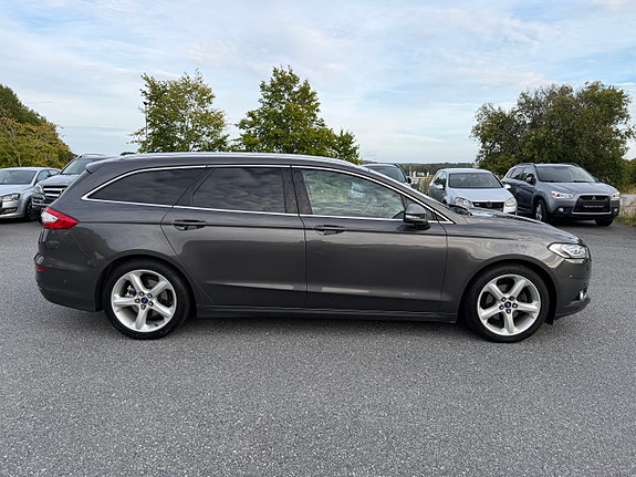 Ford Mondeo 6 of 27