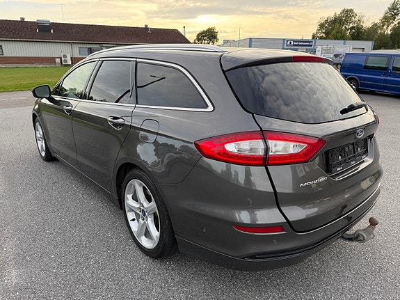 Ford Mondeo 9 of 27