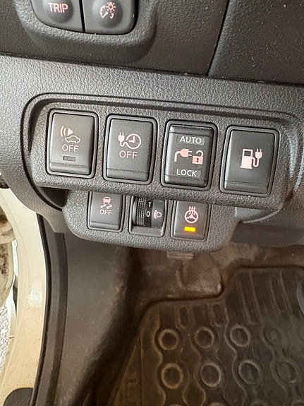 Nissan Leaf 14 of 25