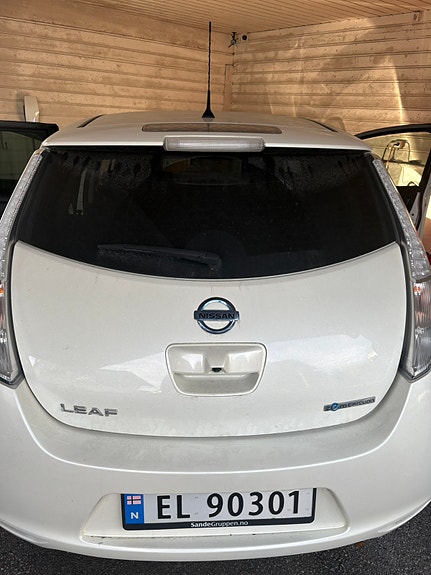Nissan Leaf 4 of 25