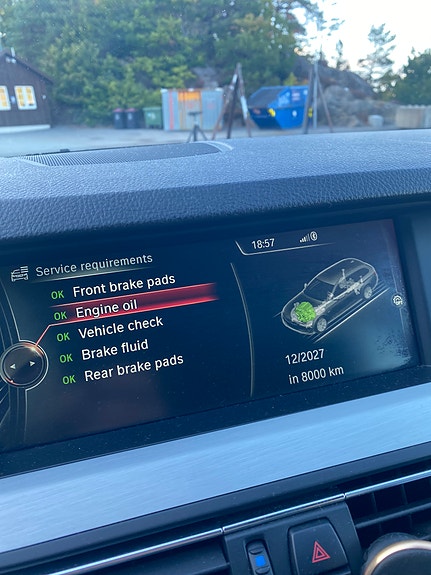 BMW 520d 4 of 15