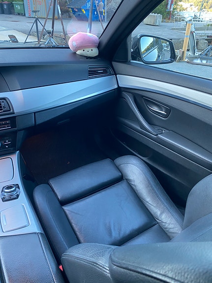BMW 520d 11 of 15
