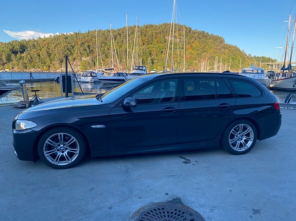 BMW 520d 2 of 15