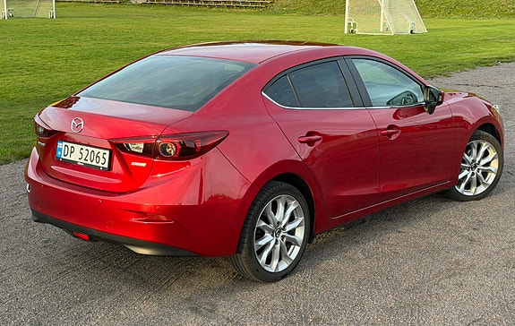 Mazda 3 5 of 28