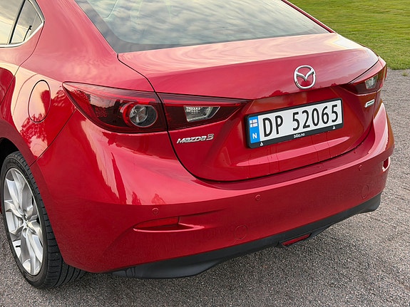 Mazda 3 7 of 28