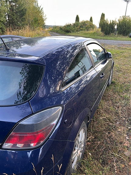 Opel Astra 6 of 7