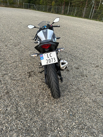 Kawasaki Ninja 125 7 of 15