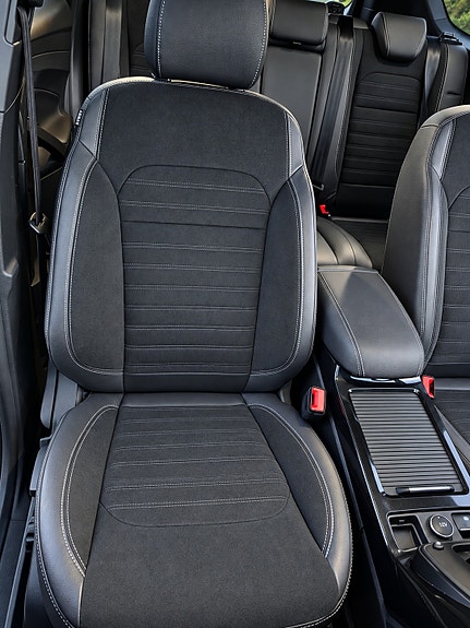 Ford Kuga 26 of 30