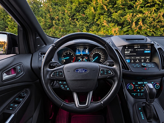 Ford Kuga 20 of 30