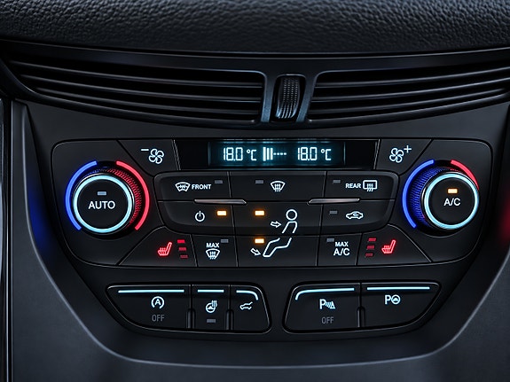 Ford Kuga 25 of 30