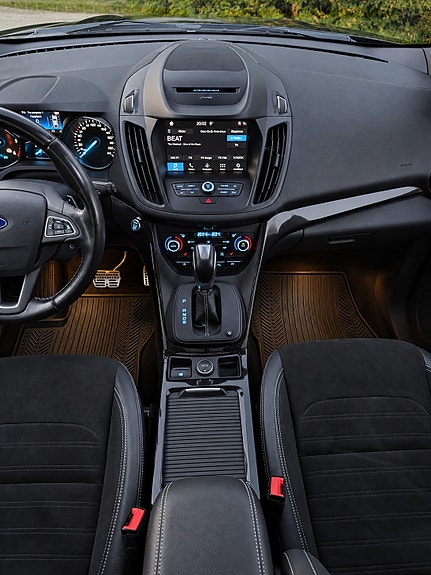 Ford Kuga 21 of 30