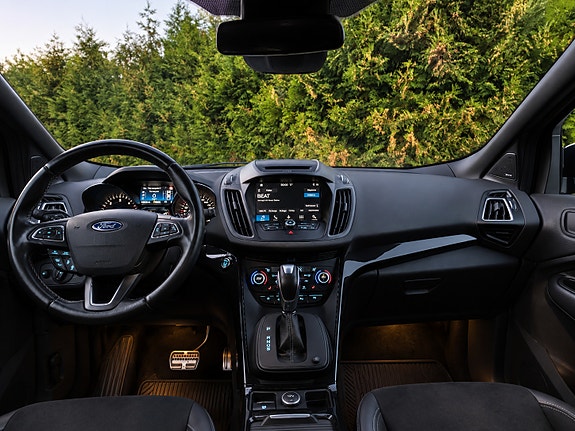 Ford Kuga 19 of 30