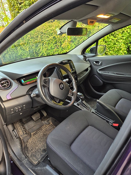 Renault Zoe 8 of 18