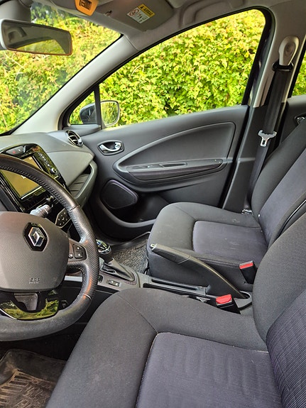 Renault Zoe 7 of 18