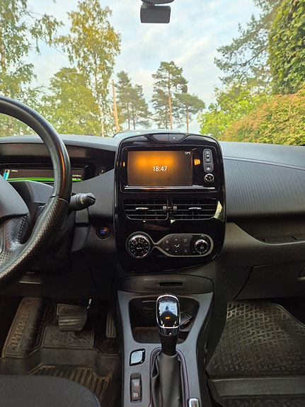 Renault Zoe 3 of 18