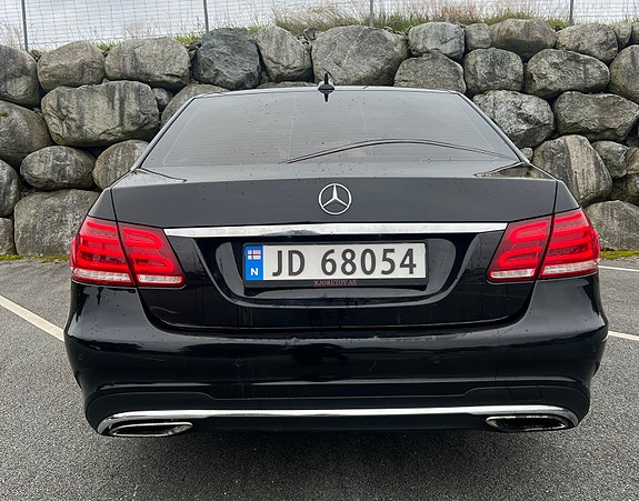 Mercedes-Benz E220 d 9 of 26