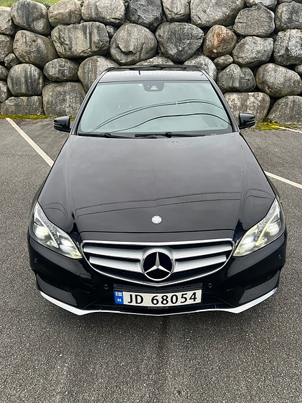 Mercedes-Benz E220 d 6 of 26