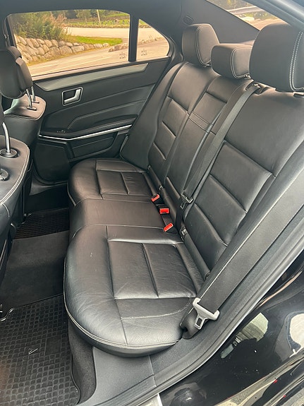 Mercedes-Benz E220 d 10 of 26