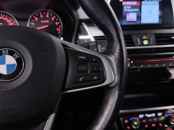 BMW 225xe 18 of 28