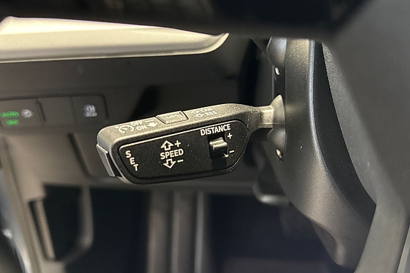Audi Q4 e-tron 18 of 18