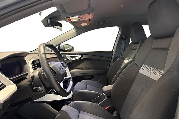 Audi Q4 e-tron 7 of 18