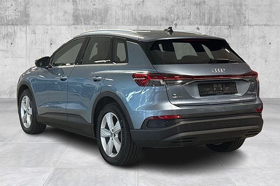 Audi Q4 e-tron 3 of 18