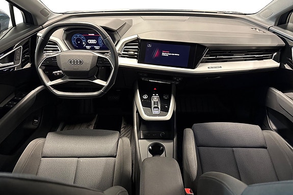 Audi Q4 e-tron 12 of 18