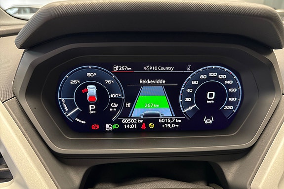 Audi Q4 e-tron 14 of 18