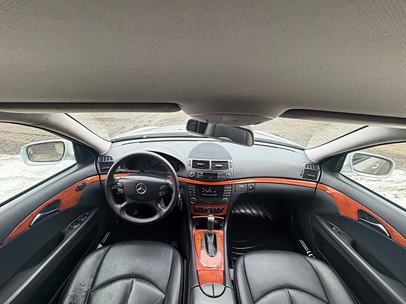 Mercedes-Benz E200 d 23 of 30