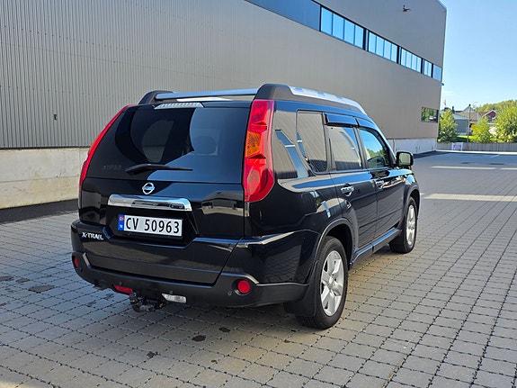 Nissan X-Trail 8 of 30