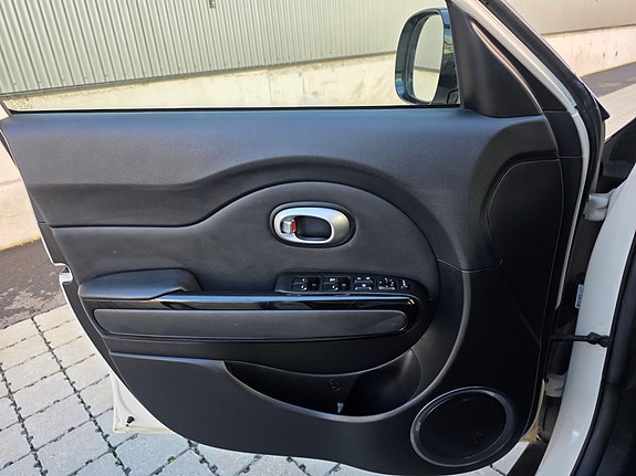 Kia Soul 17 of 30