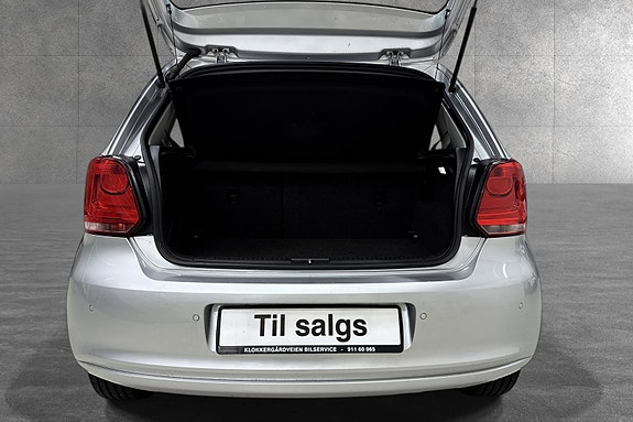 Volkswagen Polo 17 of 25